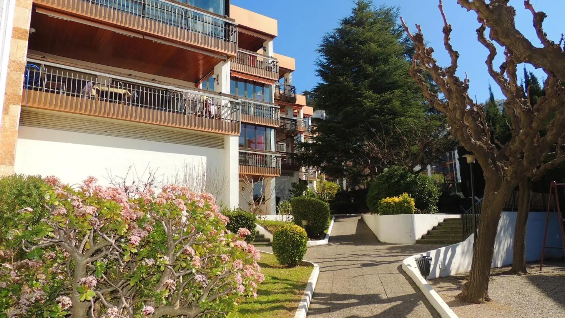 Apartment Can Parramon G 2 2 Roses
