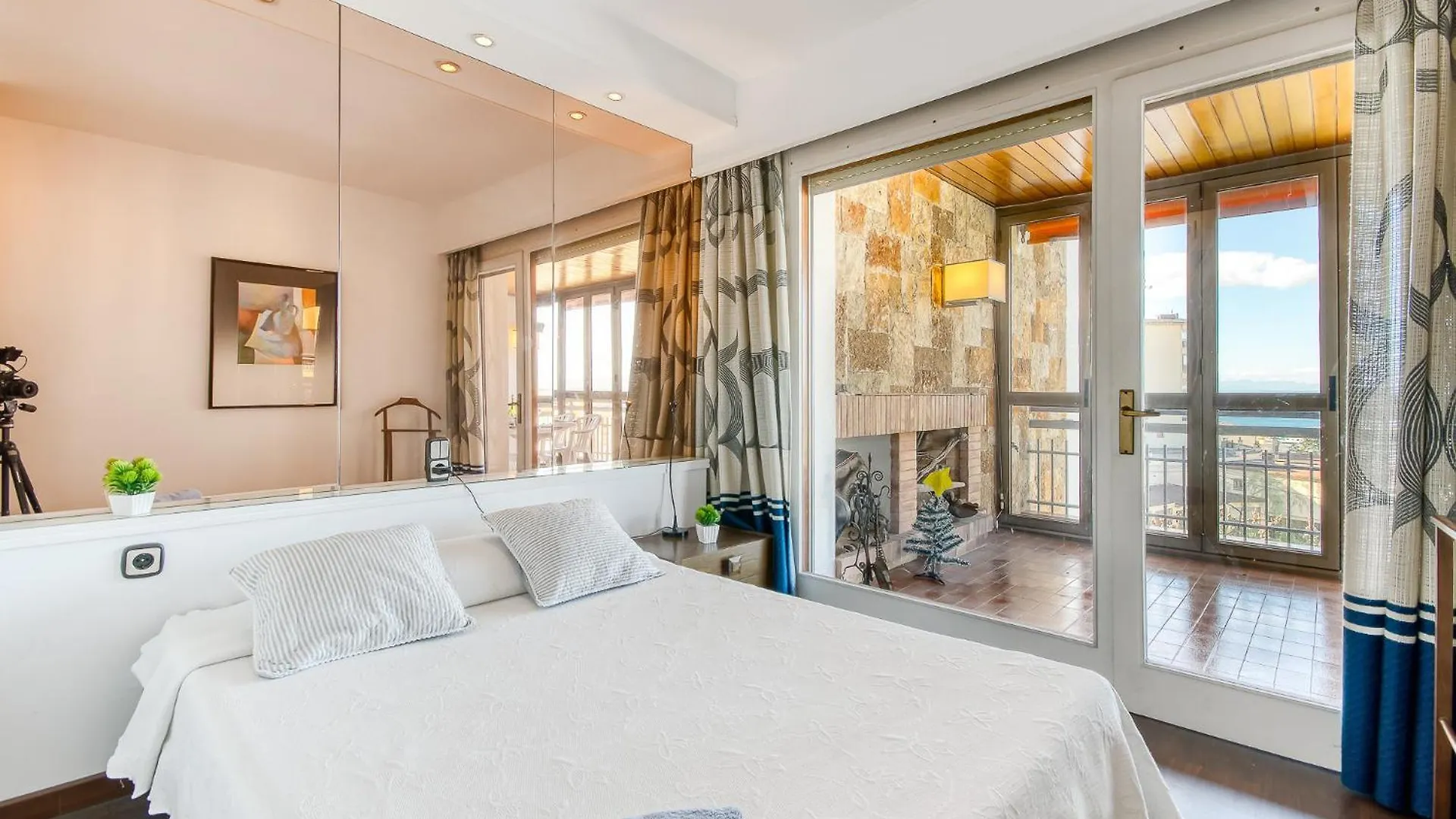 Can Parramon G 2 2 Roses Apartment