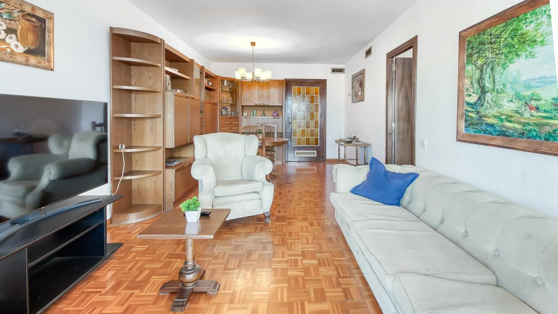 Apartment Can Parramon G 2 2 Roses